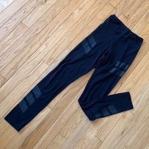 GARAGE• Black Leggings•Size XS